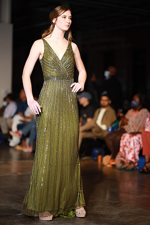 Charlotte Seen Fashion Week 2021-8004