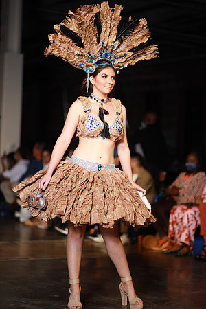Charlotte Seen Fashion Week 2021-8059