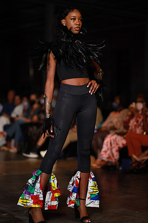 Charlotte Seen Fashion Week 2021-8295