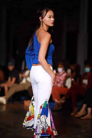 Charlotte Seen Fashion Week 2021-8198