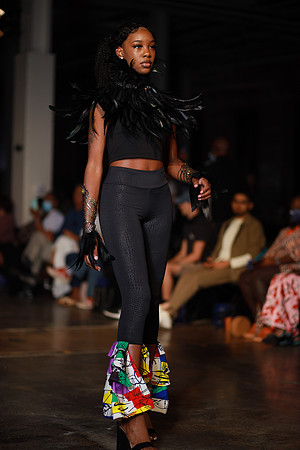 Charlotte Seen Fashion Week 2021-8293