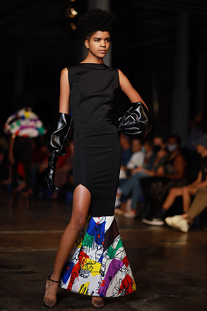 Charlotte Seen Fashion Week 2021-8312