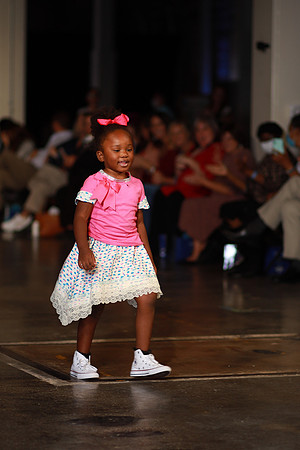 Charlotte Seen Fashion Week 2021-8450