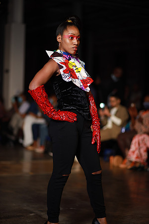 Charlotte Seen Fashion Week 2021-8208