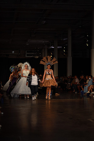 Charlotte Seen Fashion Week 2021-8134