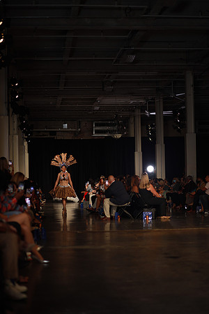 Charlotte Seen Fashion Week 2021-8046