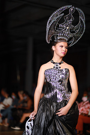Charlotte Seen Fashion Week 2021-8130