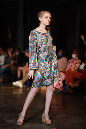 Charlotte Seen Fashion Week 2021-8499