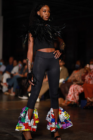 Charlotte Seen Fashion Week 2021-8294