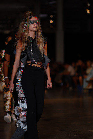 Charlotte Seen Fashion Week 2021-8181