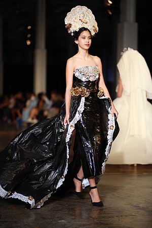 Charlotte Seen Fashion Week 2021-8080