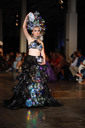 Charlotte Seen Fashion Week 2021-8103