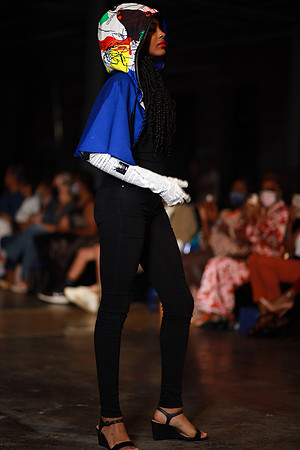 Charlotte Seen Fashion Week 2021-8280