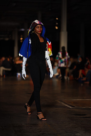 Charlotte Seen Fashion Week 2021-8273