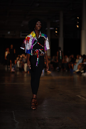 Charlotte Seen Fashion Week 2021-8299