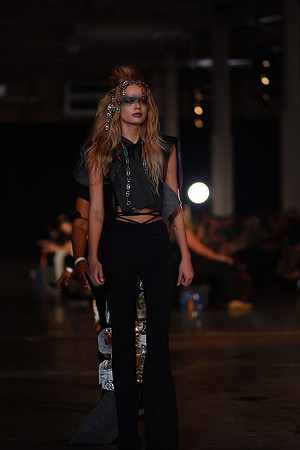 Charlotte Seen Fashion Week 2021-8180