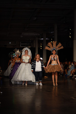 Charlotte Seen Fashion Week 2021-8137