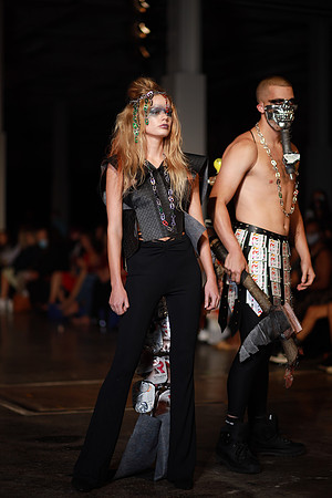 Charlotte Seen Fashion Week 2021-8167