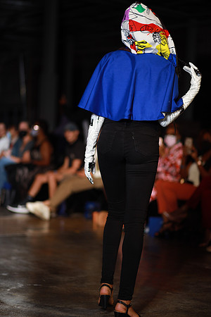 Charlotte Seen Fashion Week 2021-8281