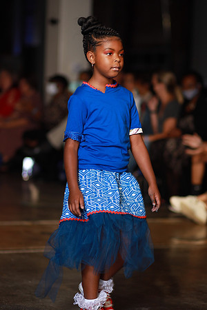 Charlotte Seen Fashion Week 2021-8476