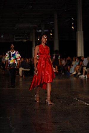 Charlotte Seen Fashion Week 2021-8246