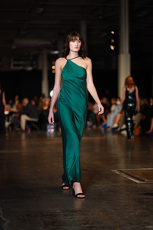 Charlotte Seen Fashion Week 2021-7986