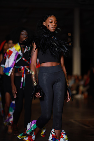 Charlotte Seen Fashion Week 2021-8345