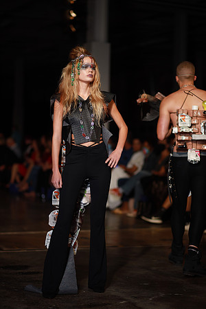 Charlotte Seen Fashion Week 2021-8174