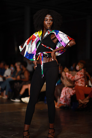 Charlotte Seen Fashion Week 2021-8306
