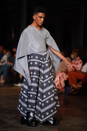 Charlotte Seen Fashion Week 2021-8434