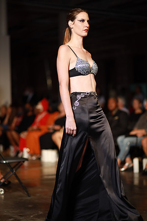 Day 3 Evening Charlotte Seen Fashion Week 2021-0360