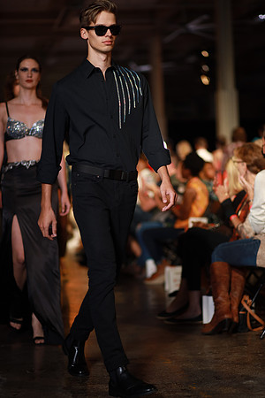 Day 3 Evening Charlotte Seen Fashion Week 2021-0430