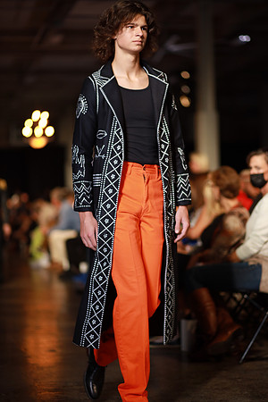 Day 3 Evening Charlotte Seen Fashion Week 2021-0369