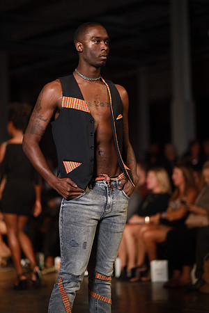 Day 3 Evening Charlotte Seen Fashion Week 2021-0097