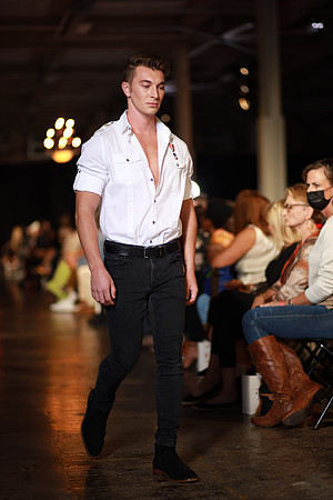 Day 3 Evening Charlotte Seen Fashion Week 2021-0197