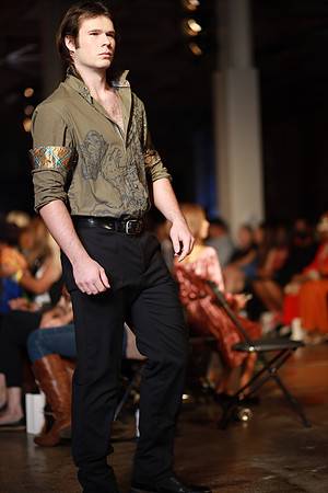 Day 3 Evening Charlotte Seen Fashion Week 2021-0241
