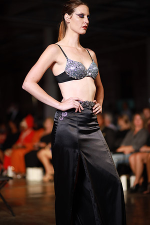 Day 3 Evening Charlotte Seen Fashion Week 2021-0363