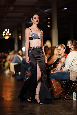 Day 3 Evening Charlotte Seen Fashion Week 2021-0356