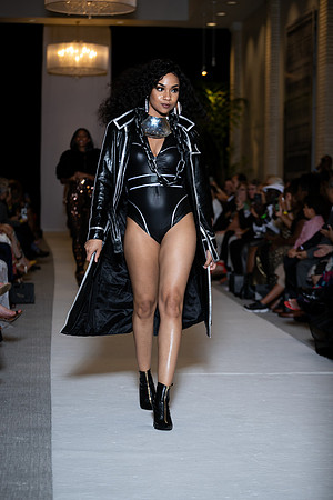 Charlotte Fashion Week 2019 Evening show-0199