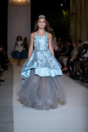 Charlotte Fashion Week 2019 Evening show-0715