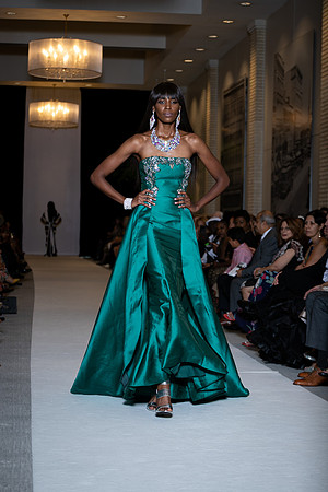 Charlotte Fashion Week 2019 Evening show-0419