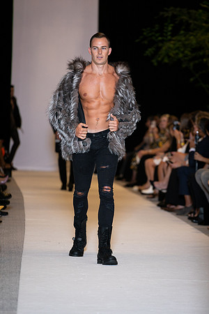 Charlotte Fashion Week 2019 Evening show-0242