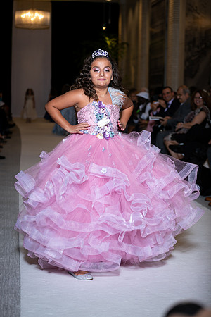 Charlotte Fashion Week 2019 Evening show-0765