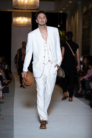 Charlotte Fashion Week 2019 Evening show-0293