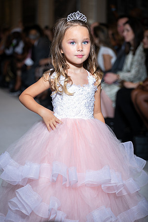 Charlotte Fashion Week 2019 Evening show-0824
