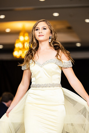 Charlotte Seen Fashion show November 2020-3240