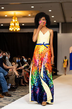 Charlotte Seen Fashion show November 2020-3060