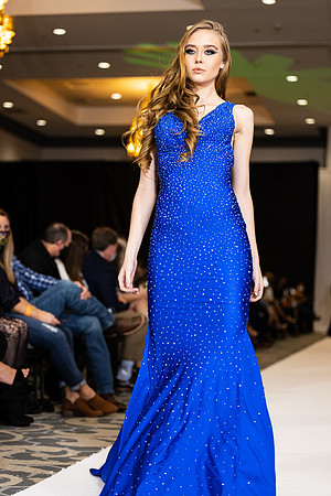 Charlotte Seen Fashion show November 2020-3119