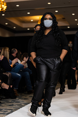 Charlotte Seen Fashion show November 2020-2749