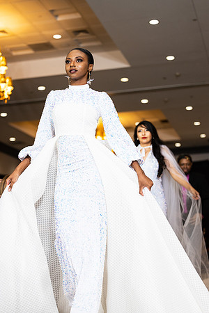 Charlotte Seen Fashion show November 2020-3015